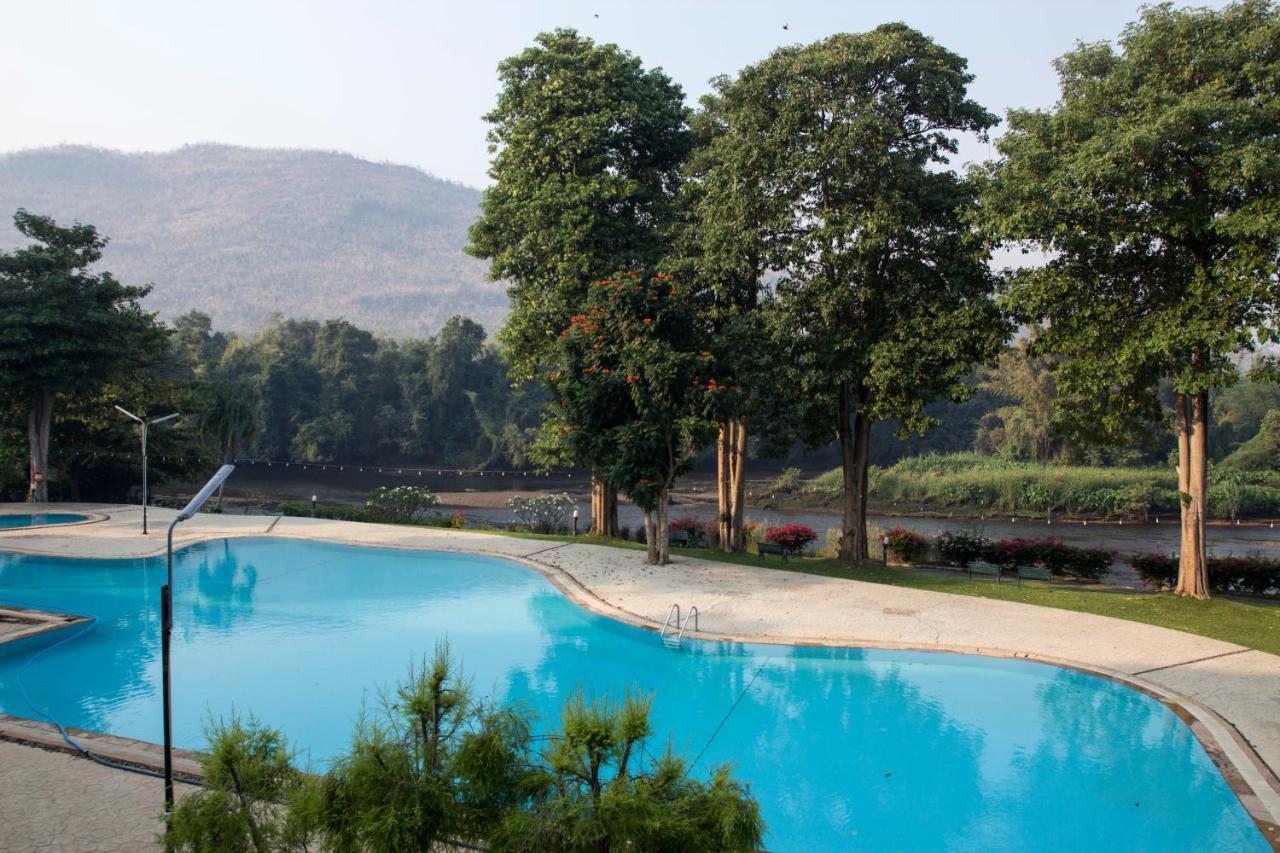 Aekpailin River Kwai Resort Kanchanaburi Exterior foto