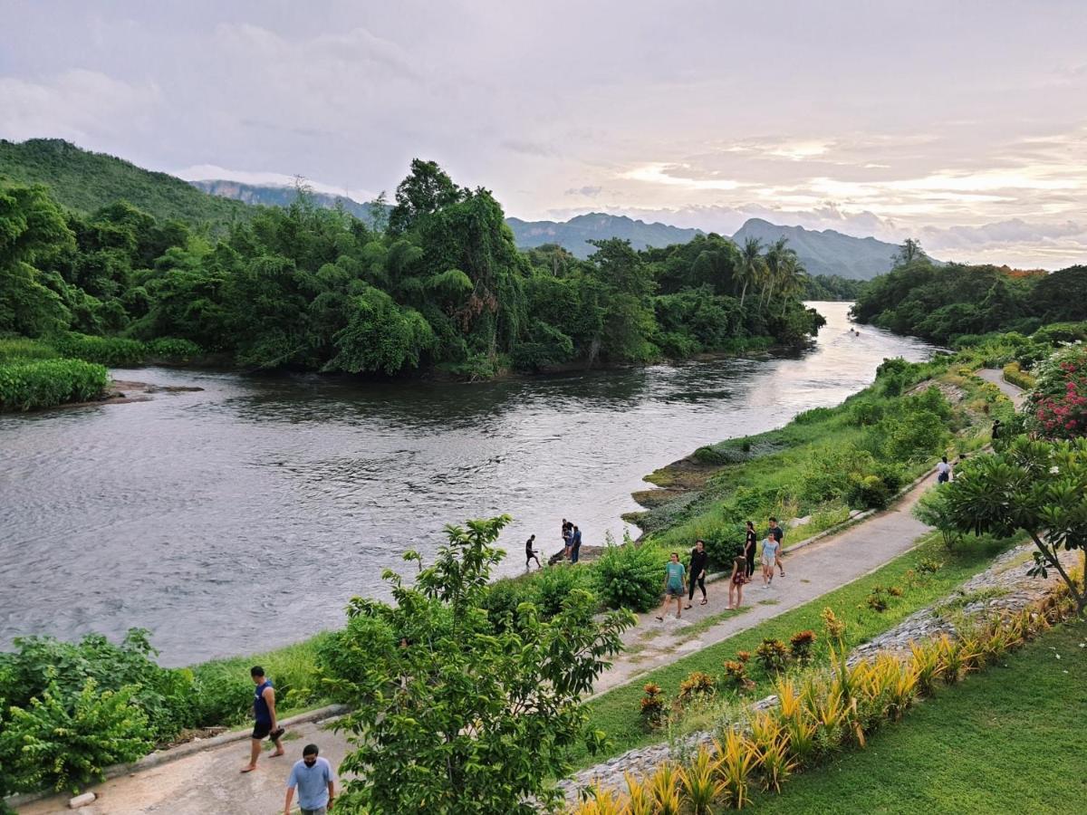 Aekpailin River Kwai Resort Kanchanaburi Exterior foto